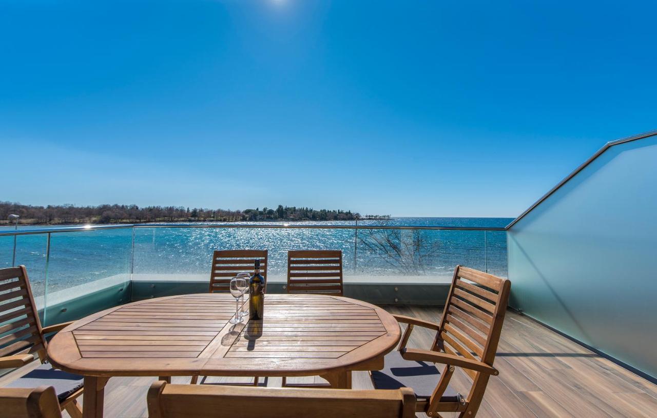 Villa Punta Mulino Lovrečica Eksteriør billede