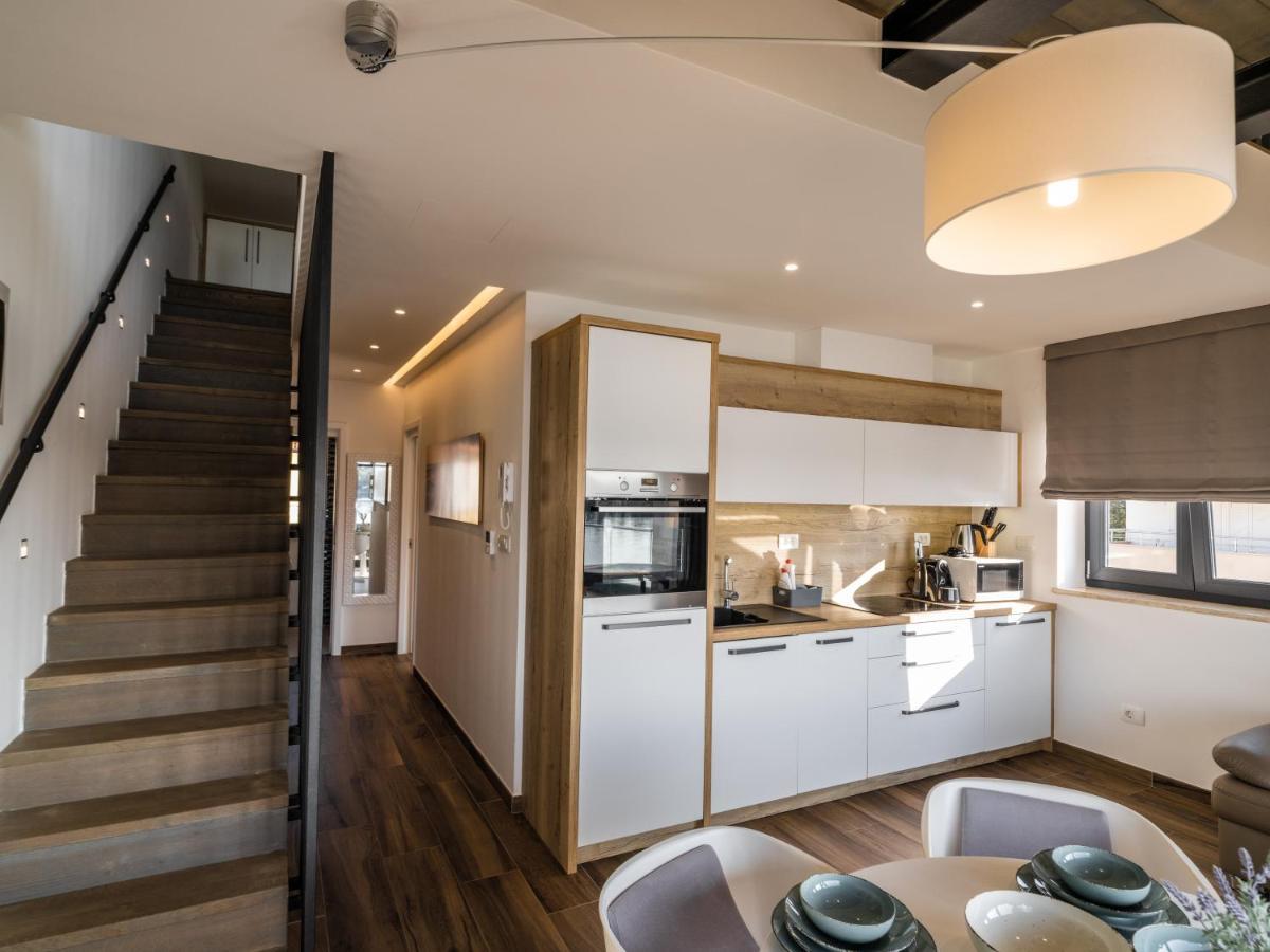 Villa Punta Mulino Lovrečica Eksteriør billede