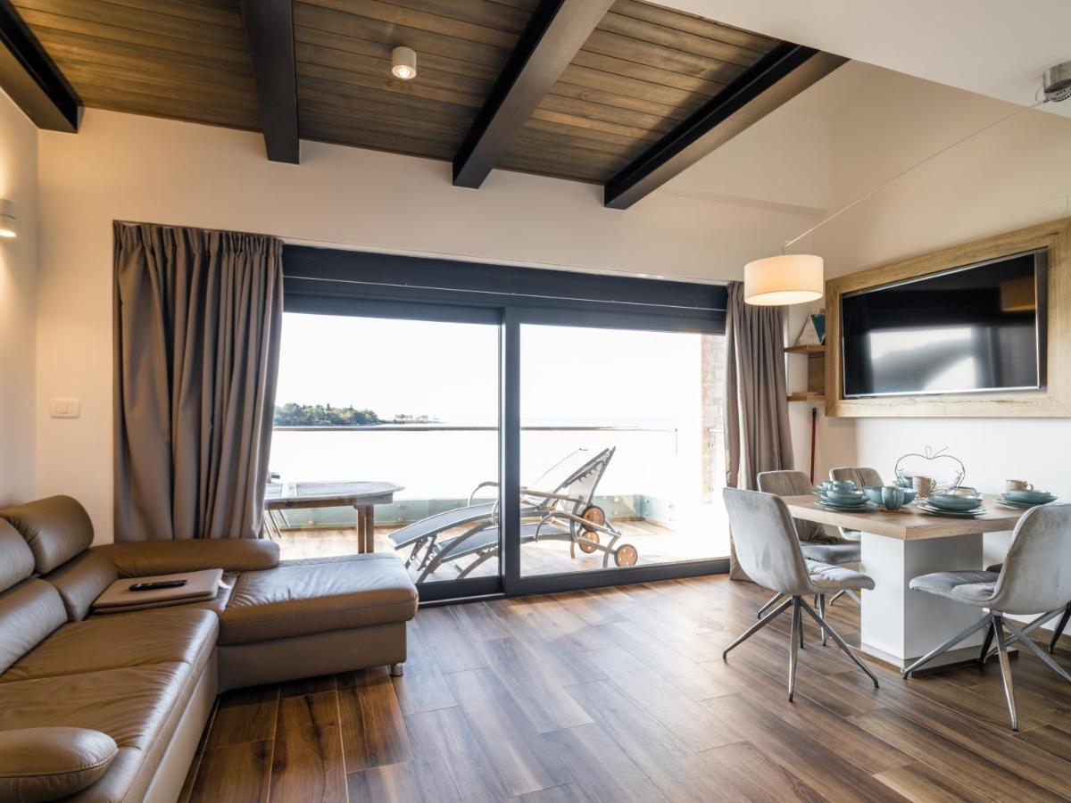 Villa Punta Mulino Lovrečica Eksteriør billede
