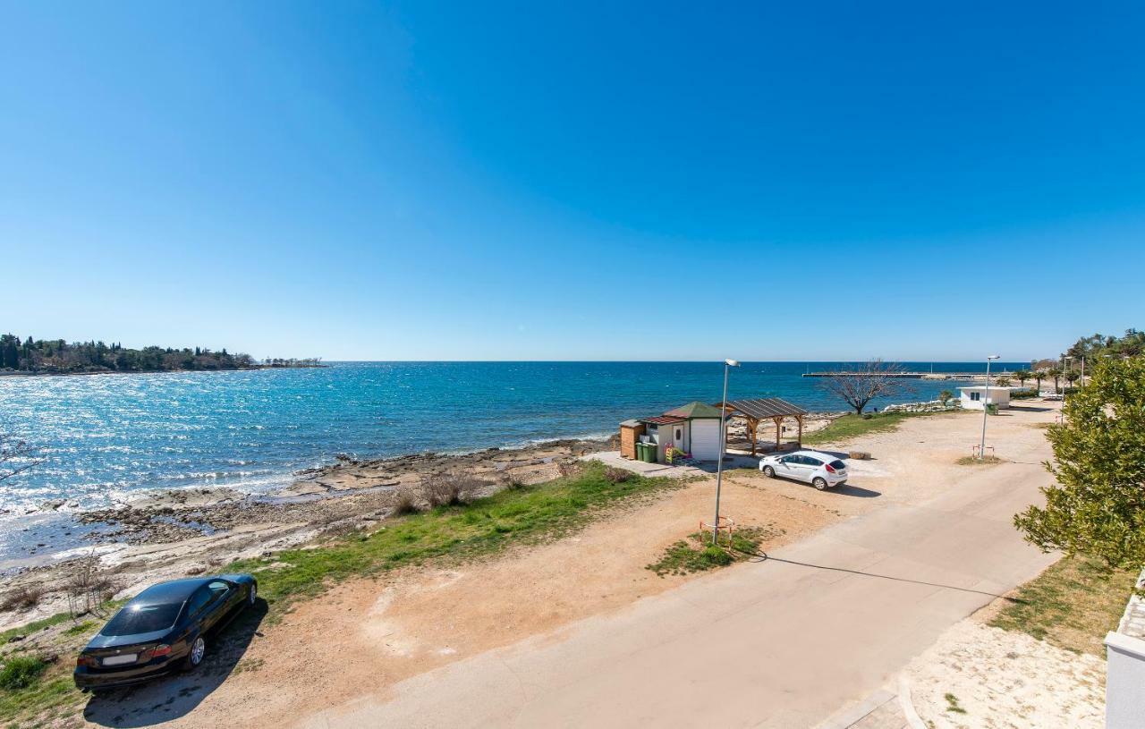 Villa Punta Mulino Lovrečica Eksteriør billede