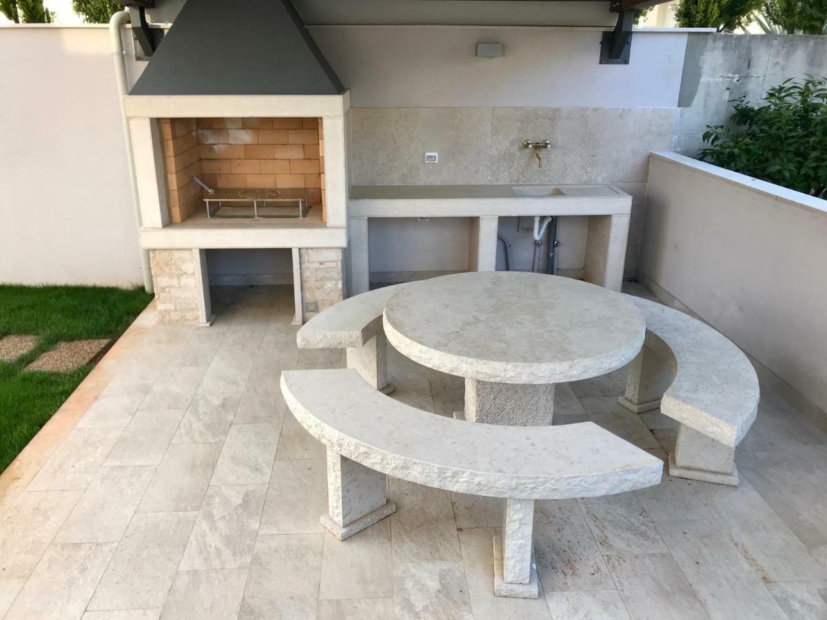 Villa Punta Mulino Lovrečica Eksteriør billede